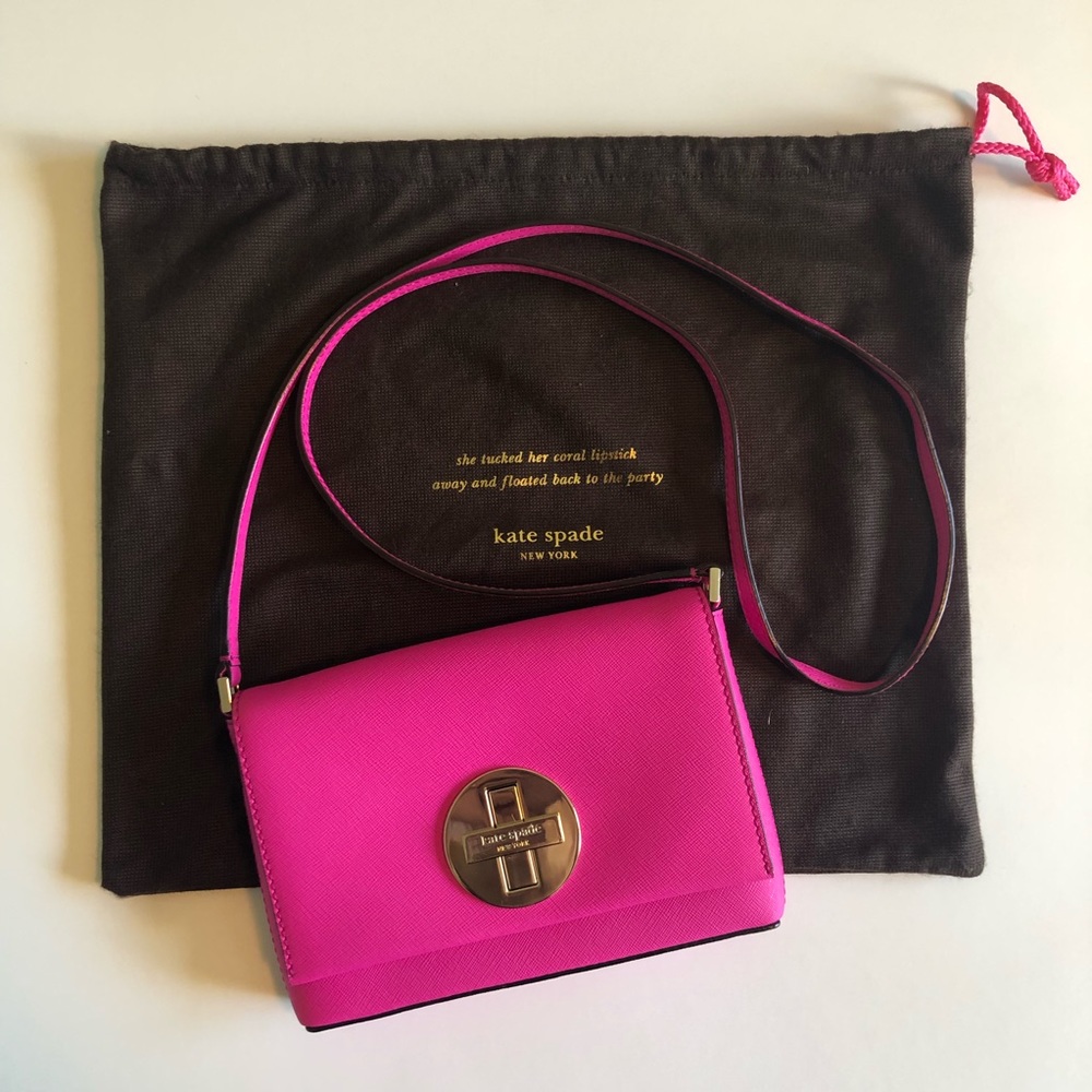 Pink kate spade crossbody bag